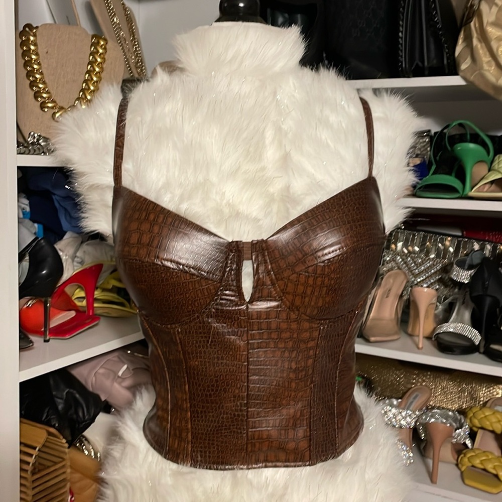Women’s fashion